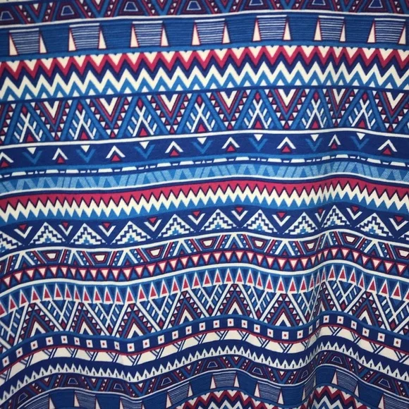 LuLaRoe Iris Tee - Picture 5 of 7